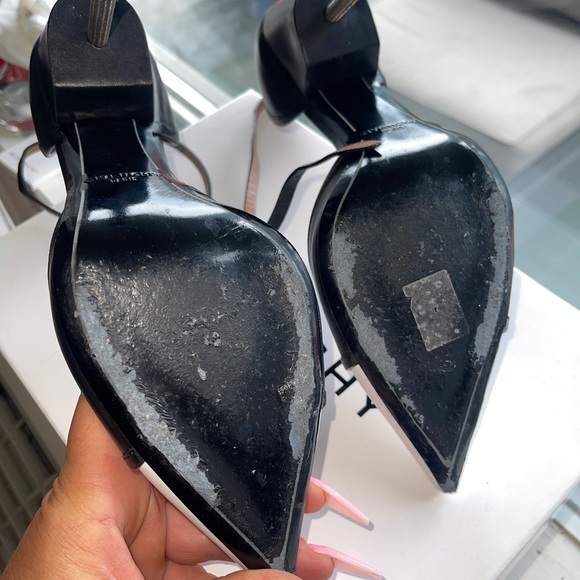 GIVENCHY 42 Screw Heel Heels Black & White - Picture 4 of 5